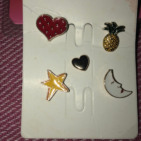 Cute pins - Picture 3 of 3